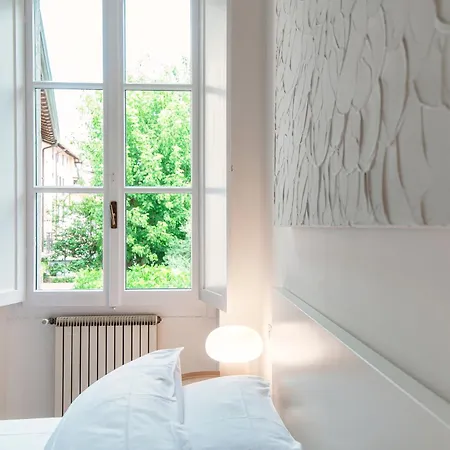 Giuliny Lovely Flat - The House Of Travelers Como Exterior photo